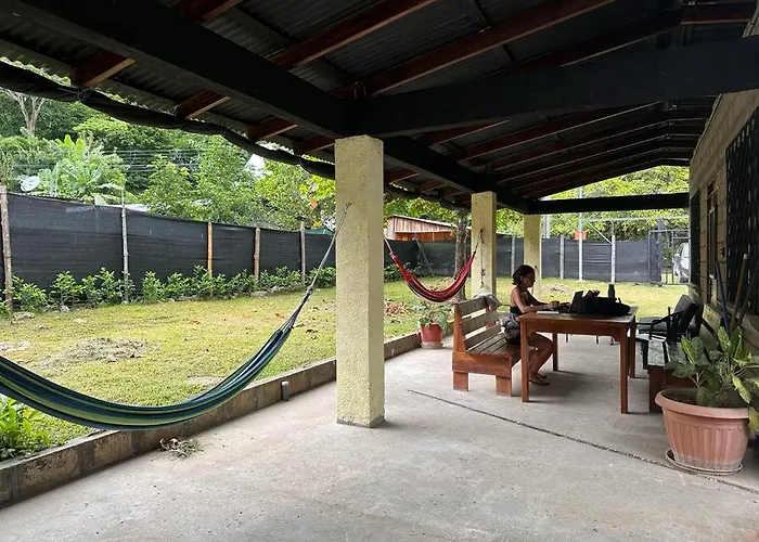 Guest house Pipa House *